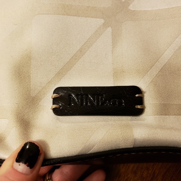 Purse - Picture 2 of 2